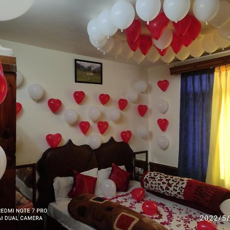 Hotel Magnolia Mallroad Manali Εξωτερικό φωτογραφία
