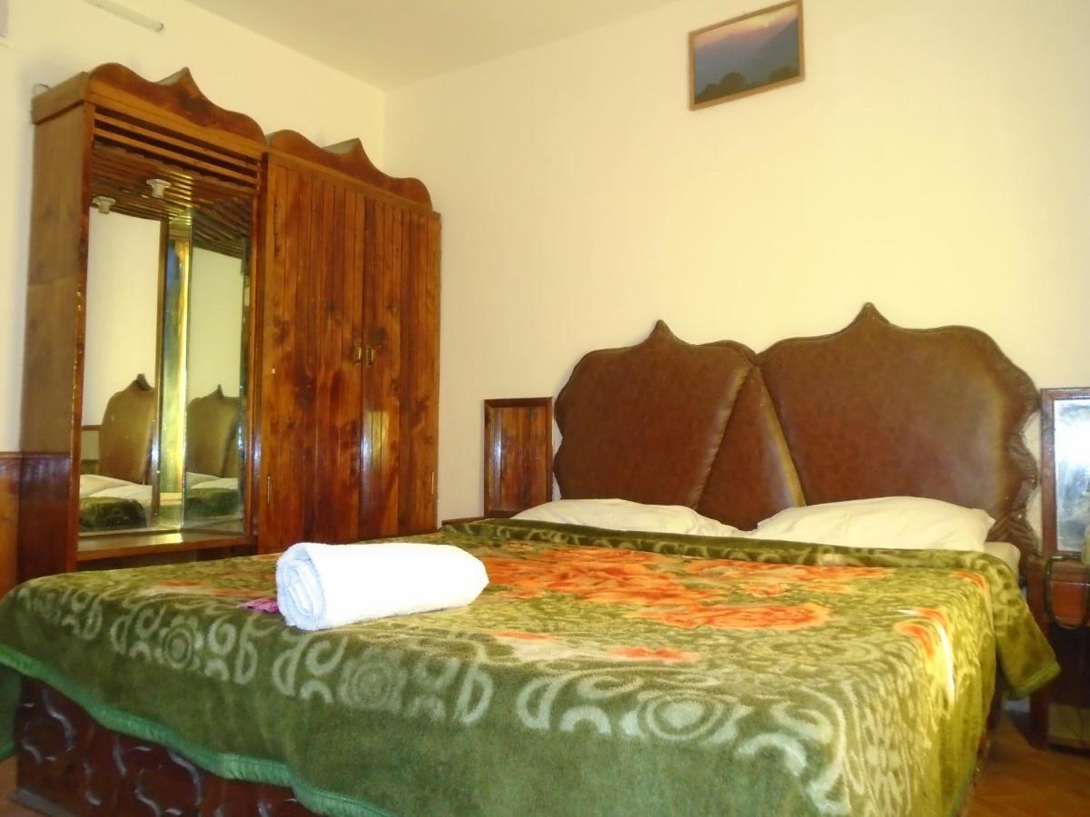 Hotel Magnolia Mallroad Manali Εξωτερικό φωτογραφία