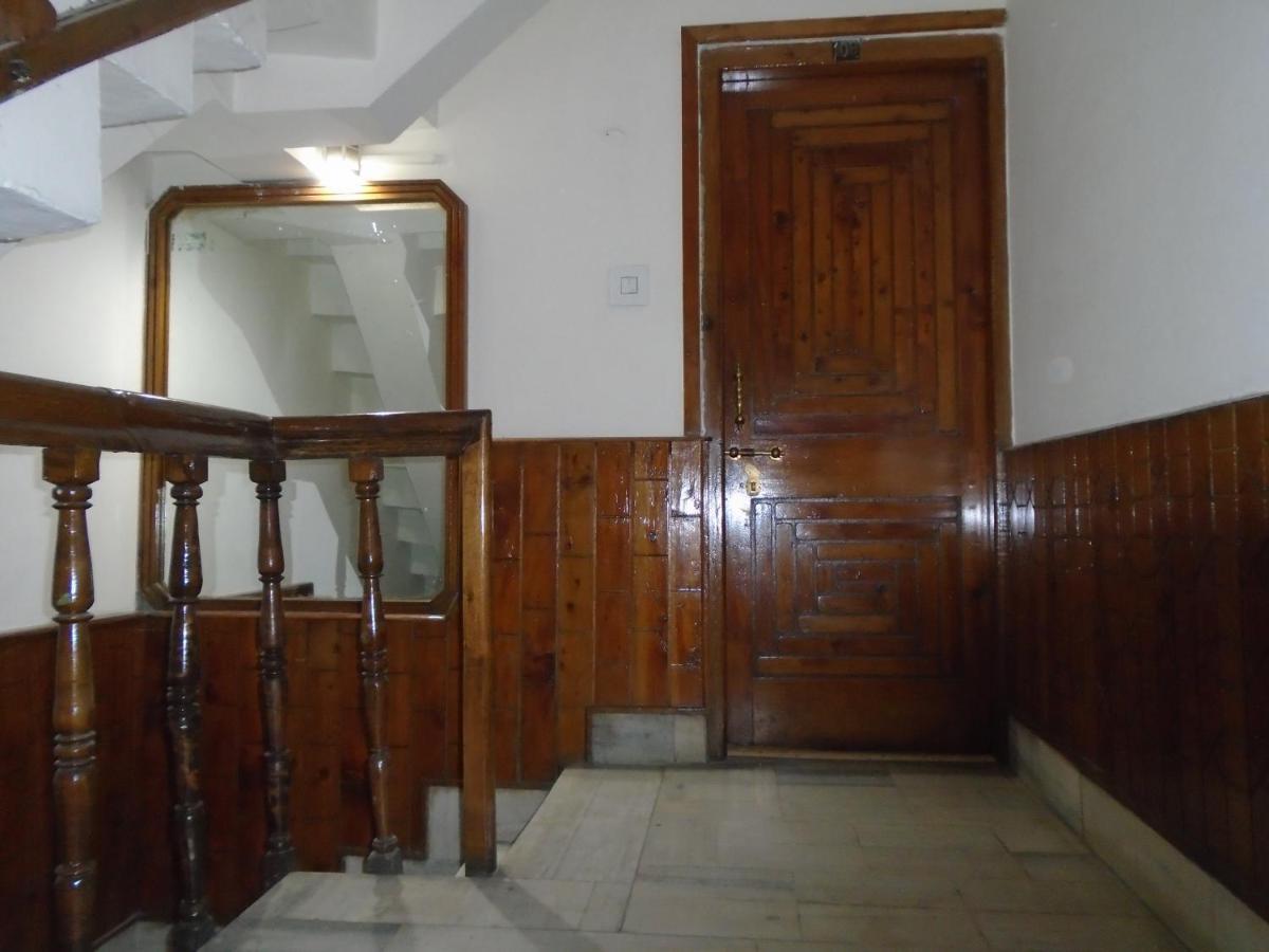 Hotel Magnolia Mallroad Manali Εξωτερικό φωτογραφία