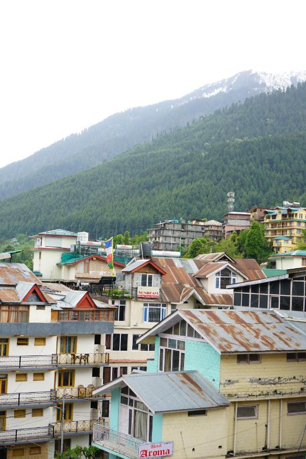 Hotel Magnolia Mallroad Manali Εξωτερικό φωτογραφία
